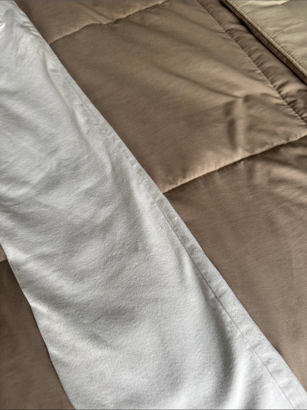 White Straight-Leg Jeans - Picture 5 of 7